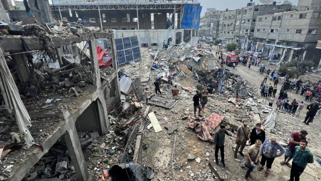 Savaşın 39. gününde acı katlanıyor! Mezarlığa dönen Gazze'den kareler... 7